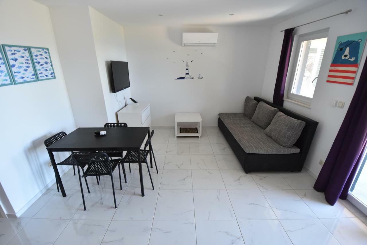 Villa Paula Муртер Екстериор снимка