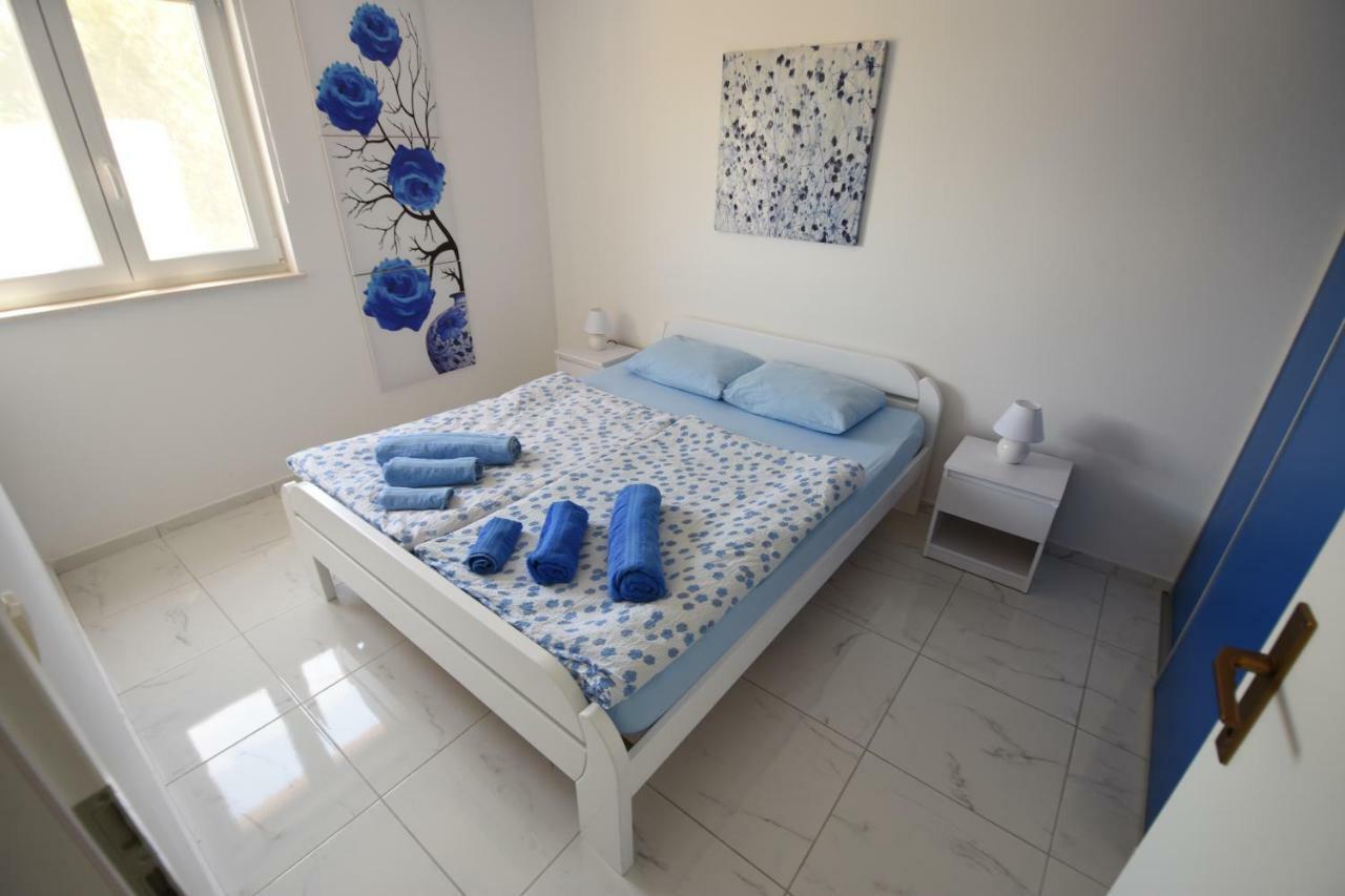 Villa Paula Муртер Екстериор снимка