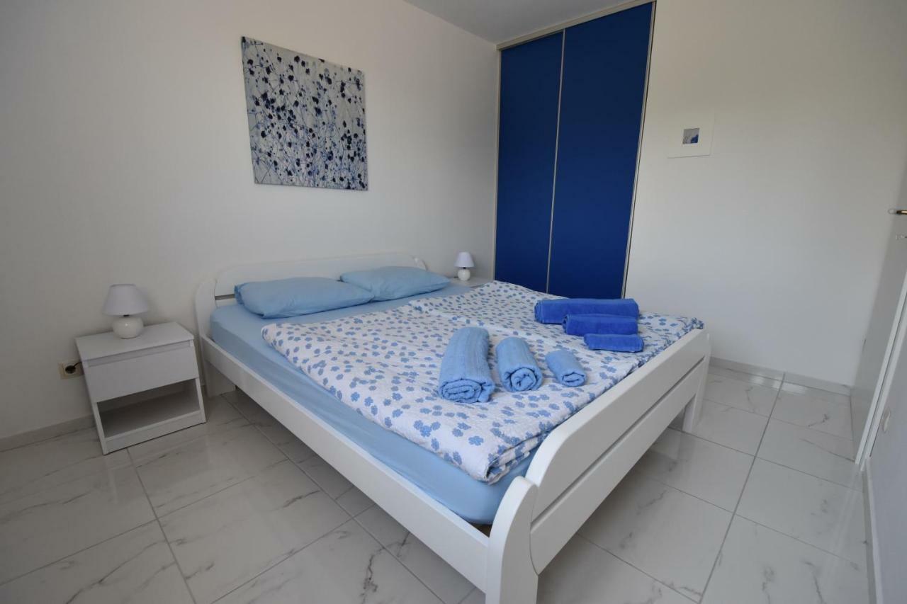 Villa Paula Муртер Екстериор снимка